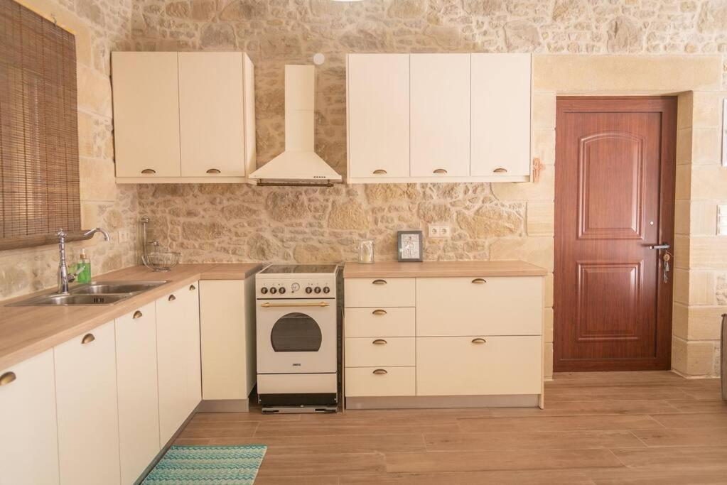 Fanouria'S Home Kallergiana エクステリア 写真